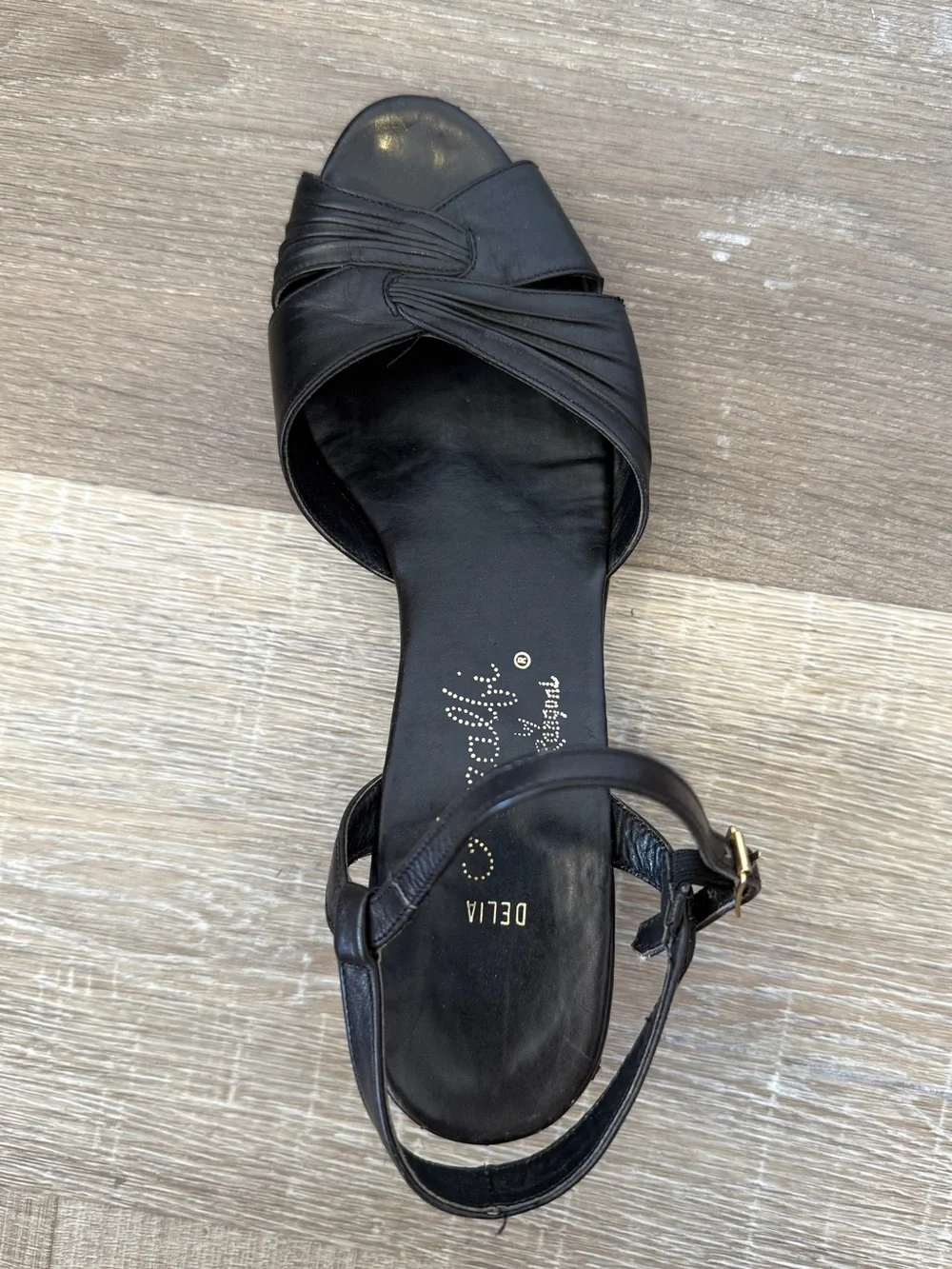 Amalfi by Rangoni Delia Black Leather Low Heel Slingback Sandals Size 7.5